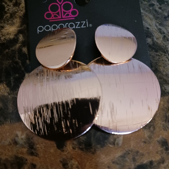 Jewelry - Picture 8 of 8